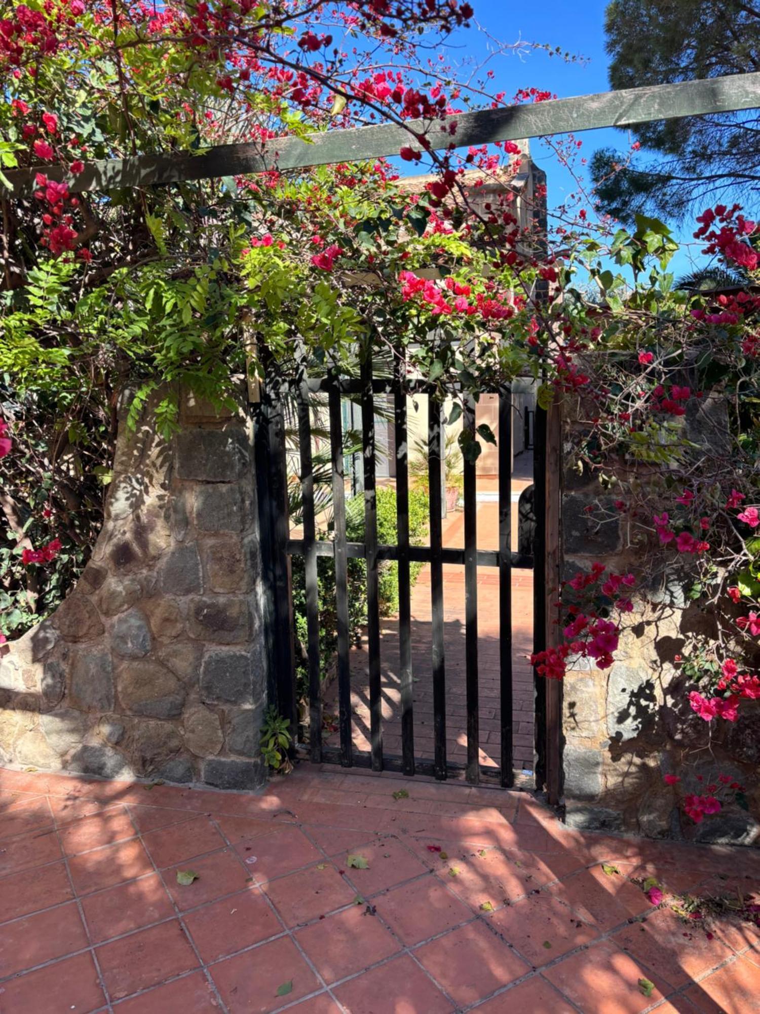 Villa Al Mare Baia Emiri Mazzaforno Чефалу Екстериор снимка